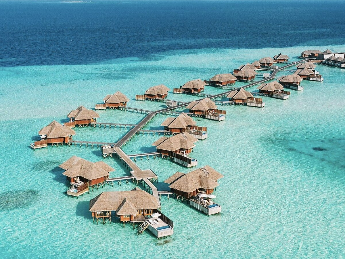 Maldive Economy Trouble
