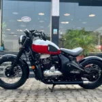 Jawa 42 Bobber Red Sheen